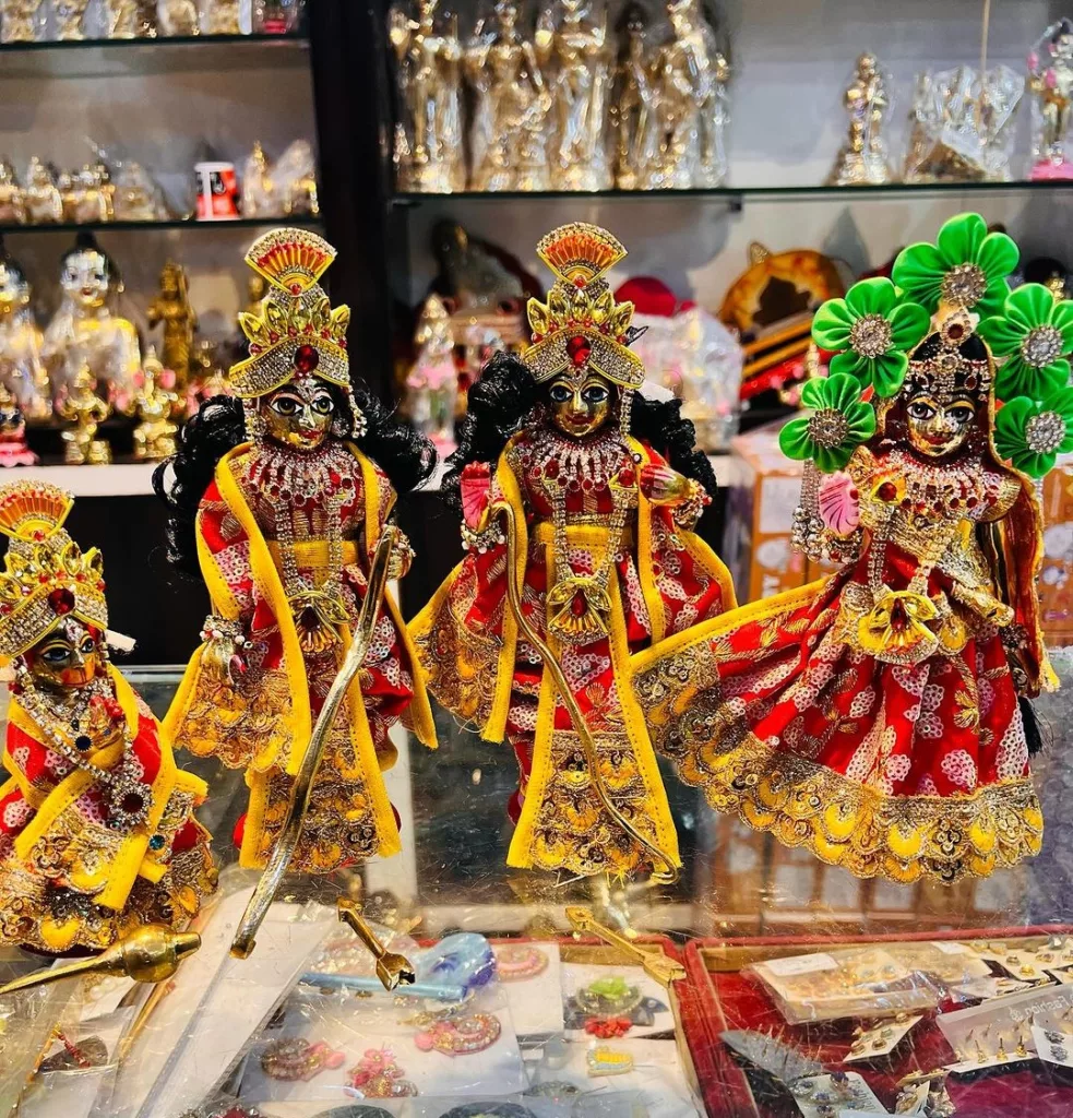 Ram Darbar Idols